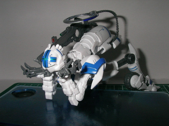 1/35 アレクサンダ Type-02 レイラ機 (コードギアス 亡国のアキト